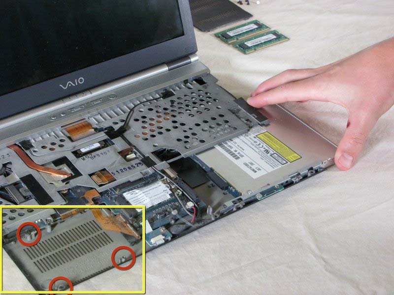 huong-dan-thao-roi-laptop-sony-vaio-vgn-sz120p-h13