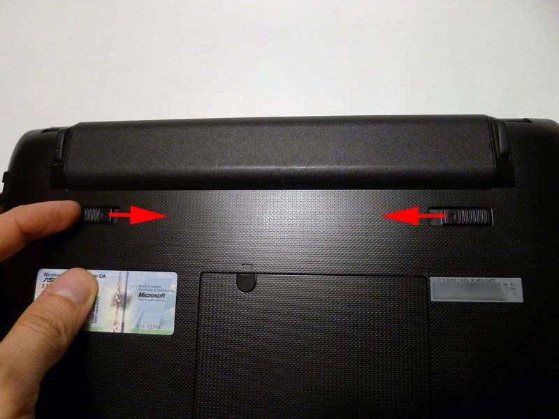 huong-dan-thay-ban-phim-asus-eee-pc-1215n