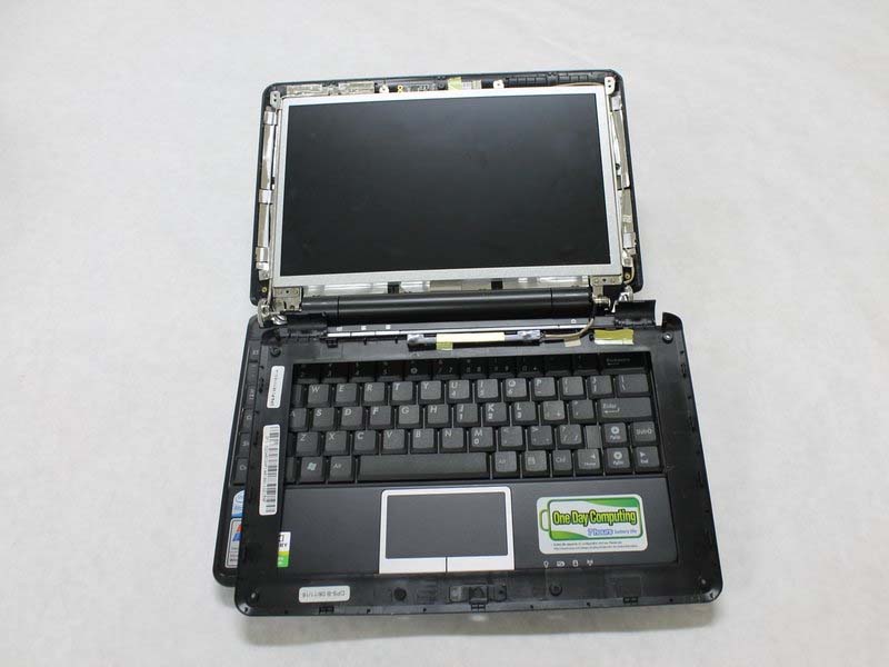 huong-dan-thay-man-hinh-asus-eee-pc-1000ha-h3