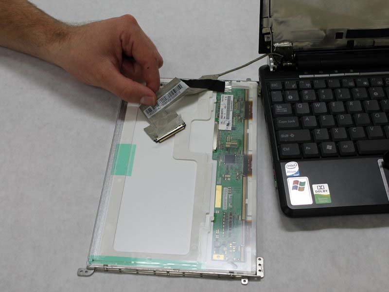 huong-dan-thay-man-hinh-asus-eee-pc-1000ha-h6