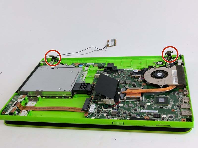 huong-dan-thay-man-hinh-lcd-laptop-sony-vaio-vpccb290x-h10
