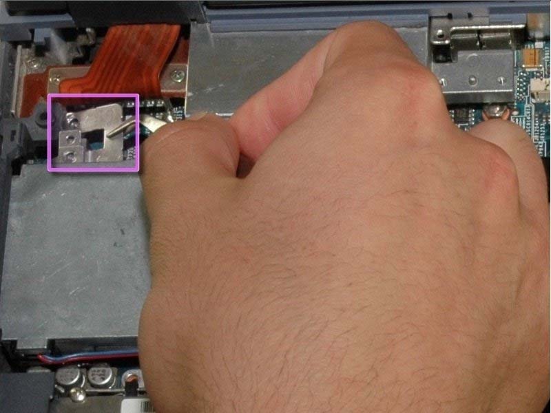 huong-dan-thay-quat-tan-nhiet-cho-sony-vaio-pcg-933a-h11