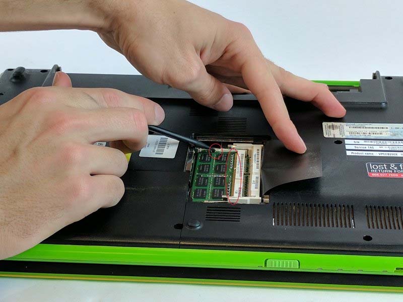 huong-dan-thay-ram-moi-laptop-cho-tat-ca-cac-dong-h3
