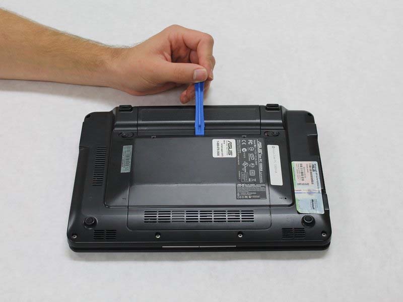 huong-dan-thay-ram-tren-asus-eee-pc-1000ha-h3