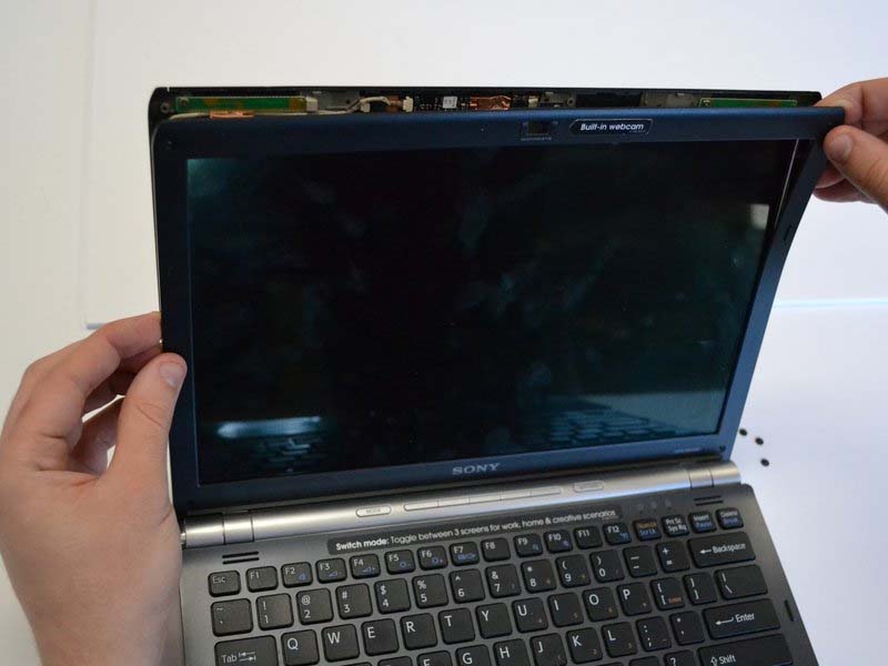 meo-thay-man-hinh-laptop-sony-vaio-vgn-sr140e-tai-nha-h6
