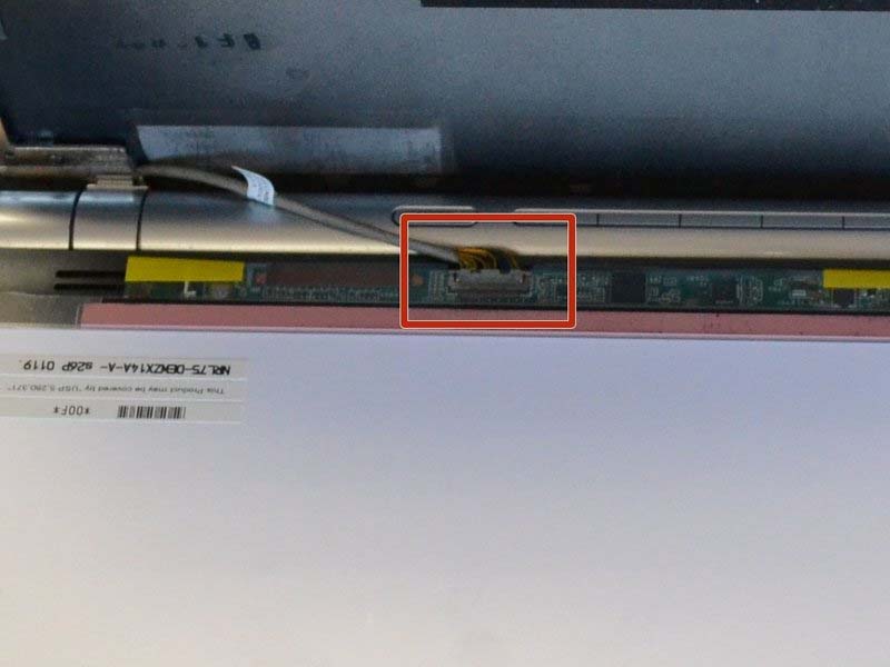 meo-thay-man-hinh-laptop-sony-vaio-vgn-sr140e-tai-nha-h9