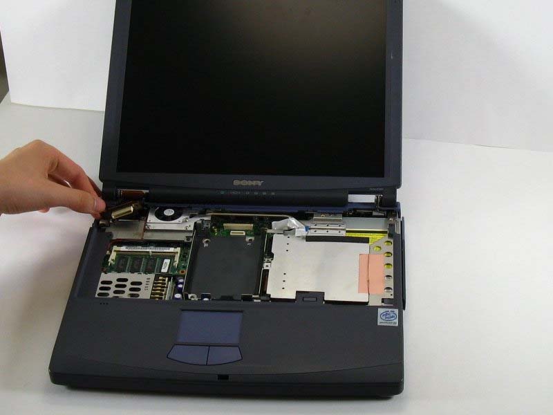 quy-trinh-thay-man-hinh-sony-vaio-pcg-f360-h4