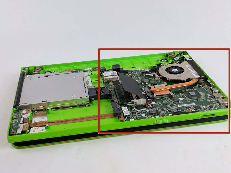 quy-trinh-thay-o-djia-quang-sony-vaio-vpccb290x-h6