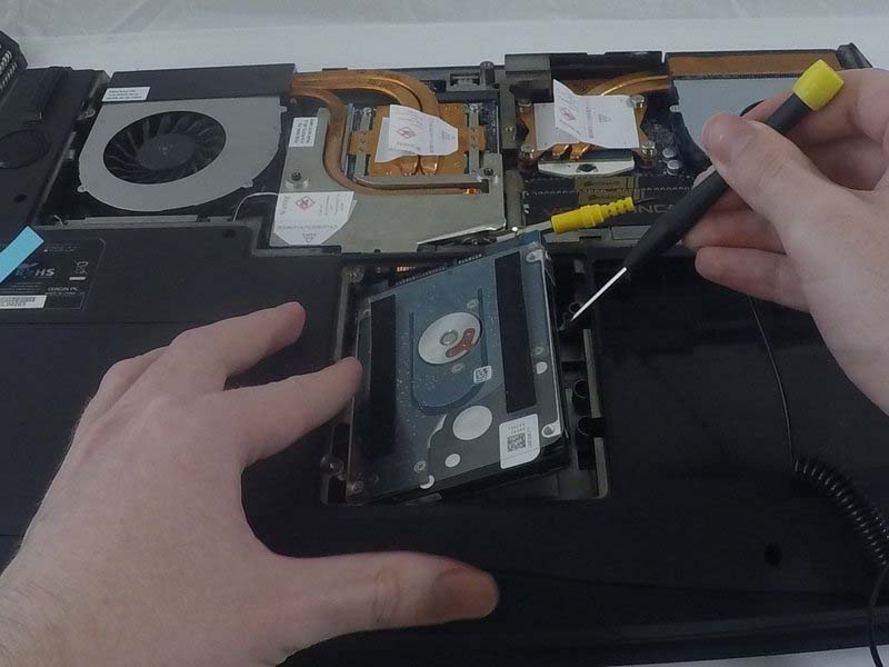 quy-trinh-thay-ssd-msata-cho-origin-eon17-s-chi-mat-vai-phut-h8