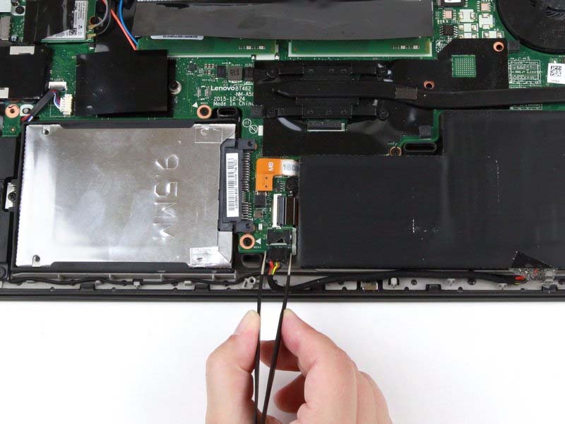 cac-buoc-thay-loa-cho-laptop-lenovo-thinkpad-t460-h6