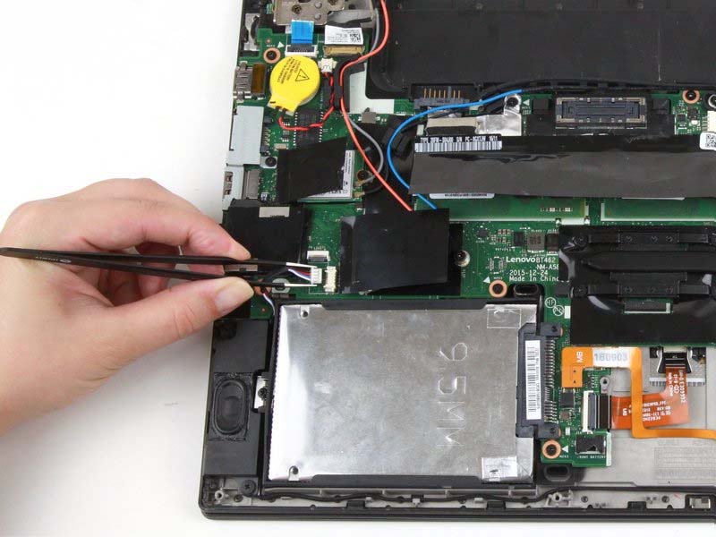 cac-buoc-thay-loa-cho-laptop-lenovo-thinkpad-t460-h8