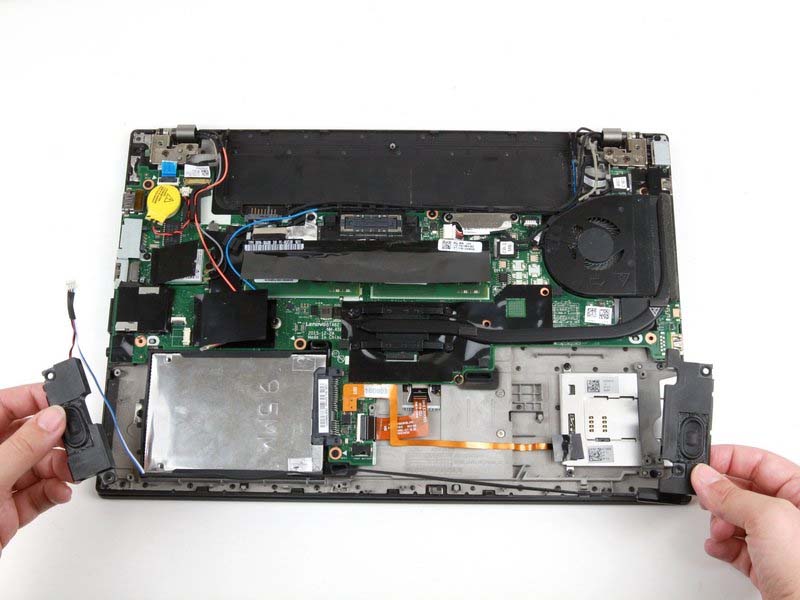 cac-buoc-thay-loa-cho-laptop-lenovo-thinkpad-t460-h9