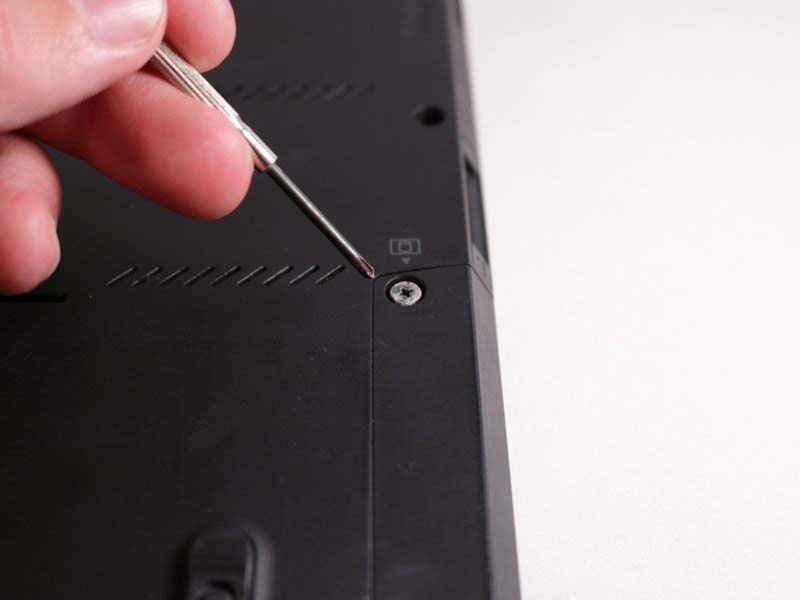 cach-thay-o-cung-hdd-cho-lenovo-thinkpad-t420s-h2