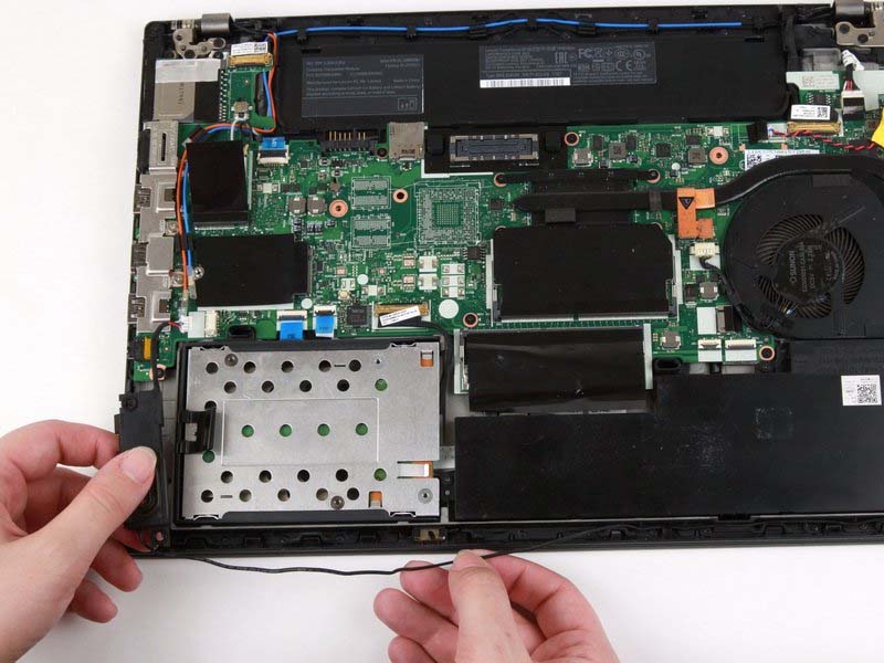 huong-dan-cach-thay-loa-cho-lenovo-thinkpad-t470-h9