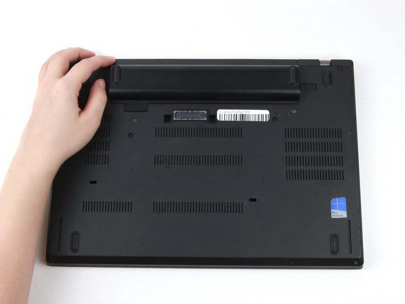 huong-dan-cach-thay-loa-cho-lenovo-thinkpad-t470